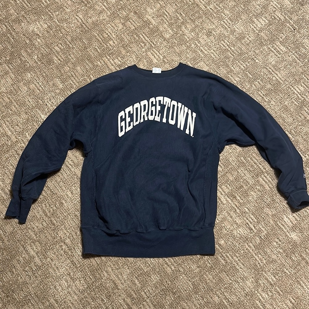 Vintage champion reverse weave Georgetown crewneck. Great condition very old!